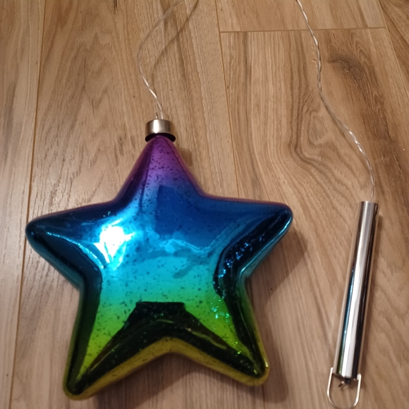 LED hanging star - Picture 3 of 4